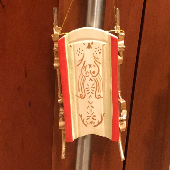 2 gold/cream Christmas ornaments - Picture 2 of 4